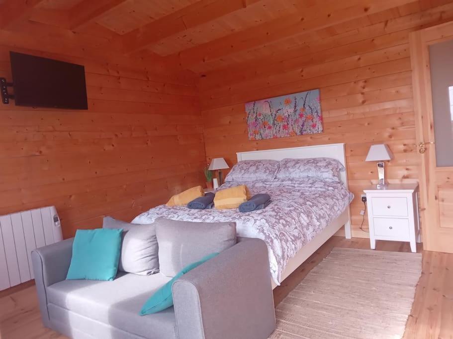 Ceaser'S Cabin Is A Cosy 1 Bedroom Cabin Lahinch Eksteriør bilde